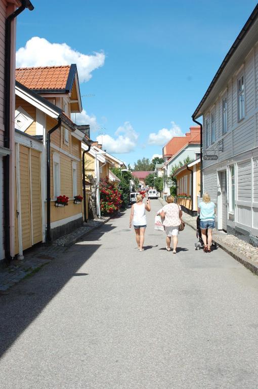 Hotel Roeda Magasinet Mariefred Zewnętrze zdjęcie