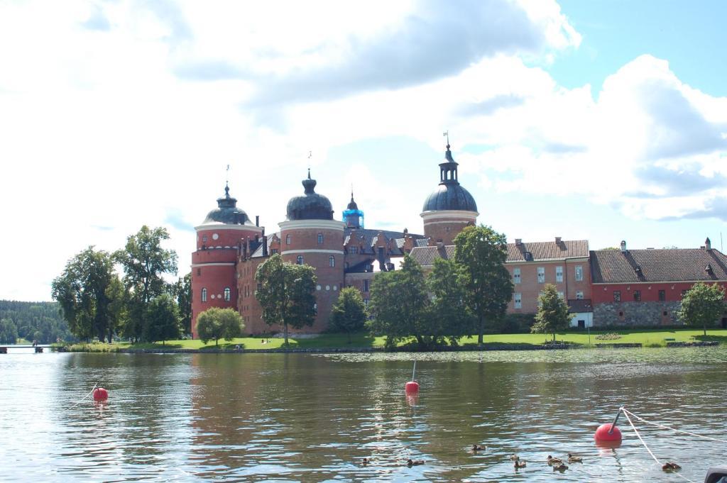 Hotel Roeda Magasinet Mariefred Zewnętrze zdjęcie